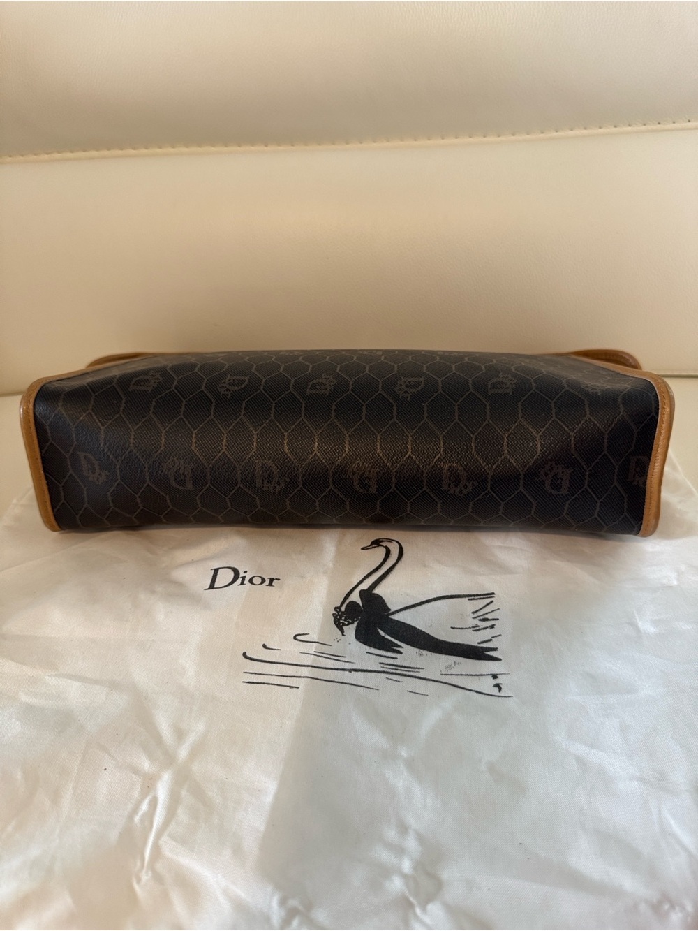 Christian Dior Authentic VTG Honeycomb Clutch Conversion Chain Bag w/Dust Bag - Picture 9 of 14